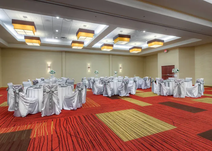 Courtyard By Marriott Hotel 2*